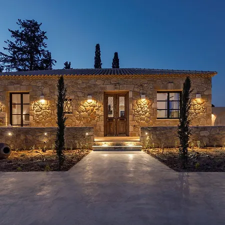 Le Tresor De Marie - Charming Traditional Retreat, By Zantewize 別荘 *