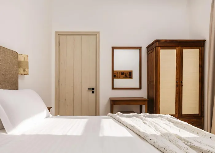 Le Tresor De Marie - Charming Traditional Retreat, By Zantewize Dom wakacyjny *