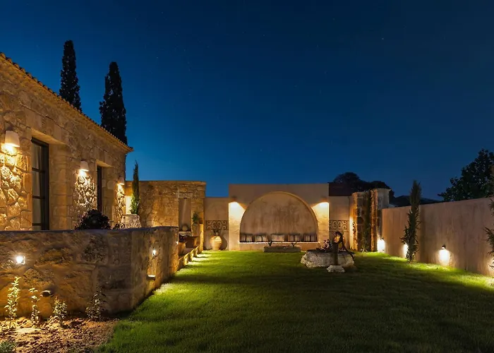 Le Tresor De Marie - Charming Traditional Retreat, By Zantewize Dom wakacyjny *