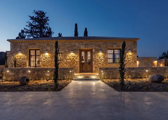 Le Tresor De Marie - Charming Traditional Retreat, By Zantewize Dom wakacyjny *