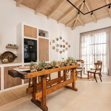 Casa de Férias Le Tresor De Marie - Charming Traditional Retreat, By Zantewize