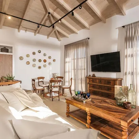 Le Tresor De Marie - Charming Traditional Retreat, By Zantewize